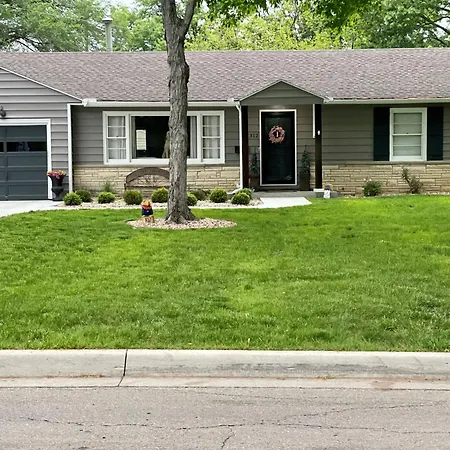 Villa Cozy On Campus
